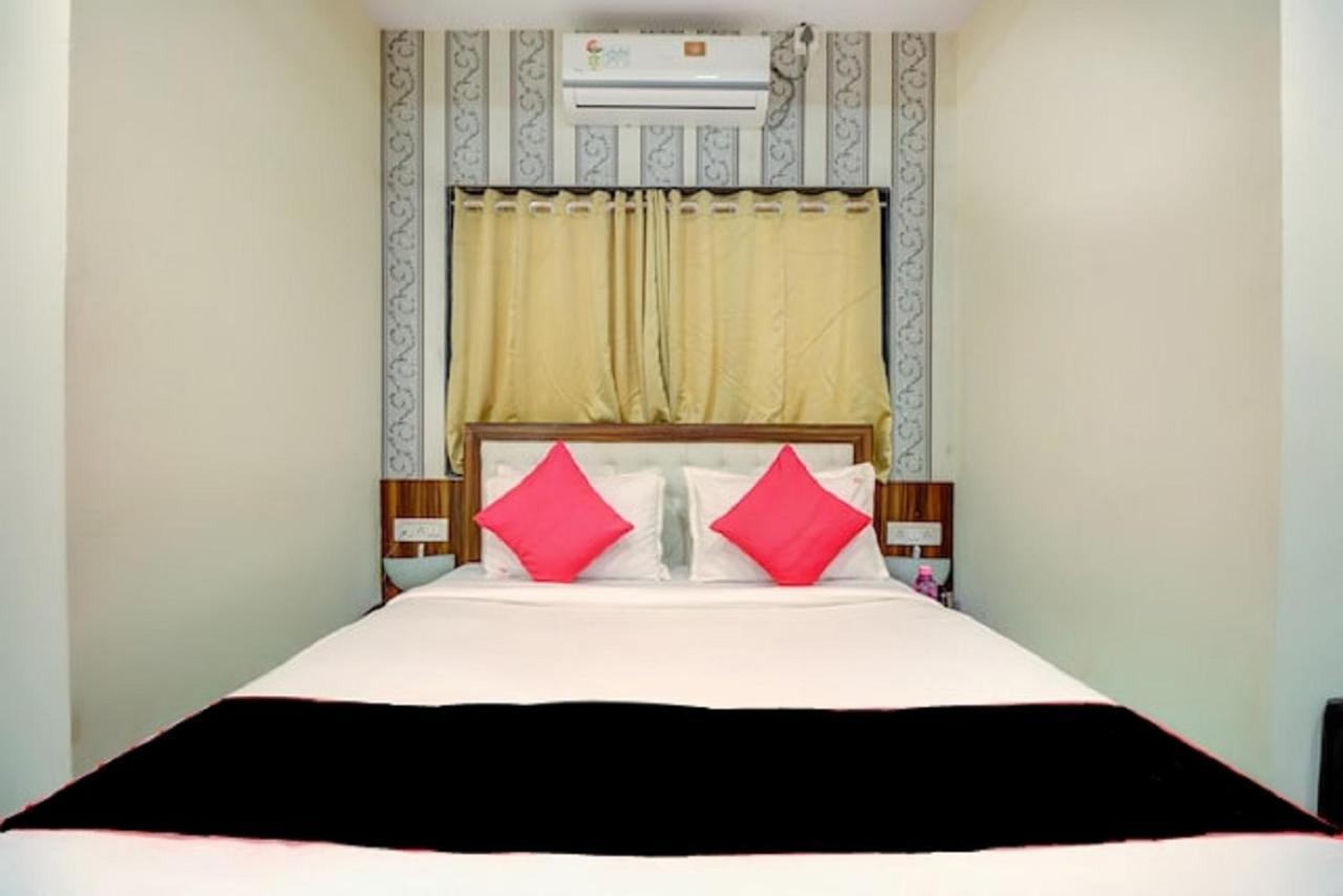 Hotel De Classico Juhu ムンバイ エクステリア 写真